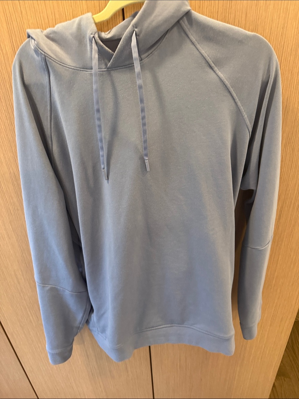 lululemon athletica Men's Slate Blue Hooded Sweatshirt